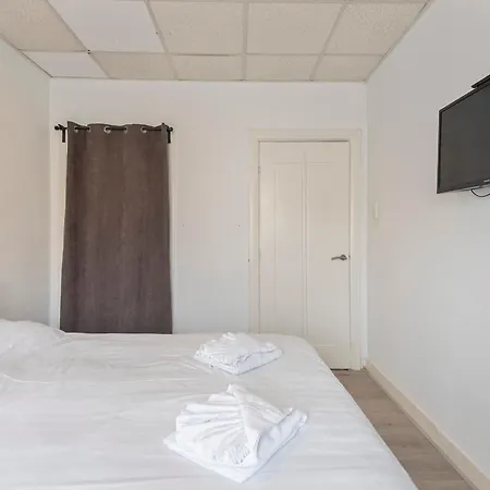 Lenna's Place Apartment