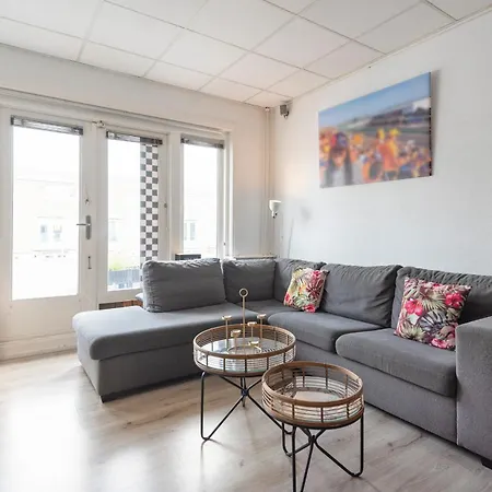 Lenna's Place Apartment *